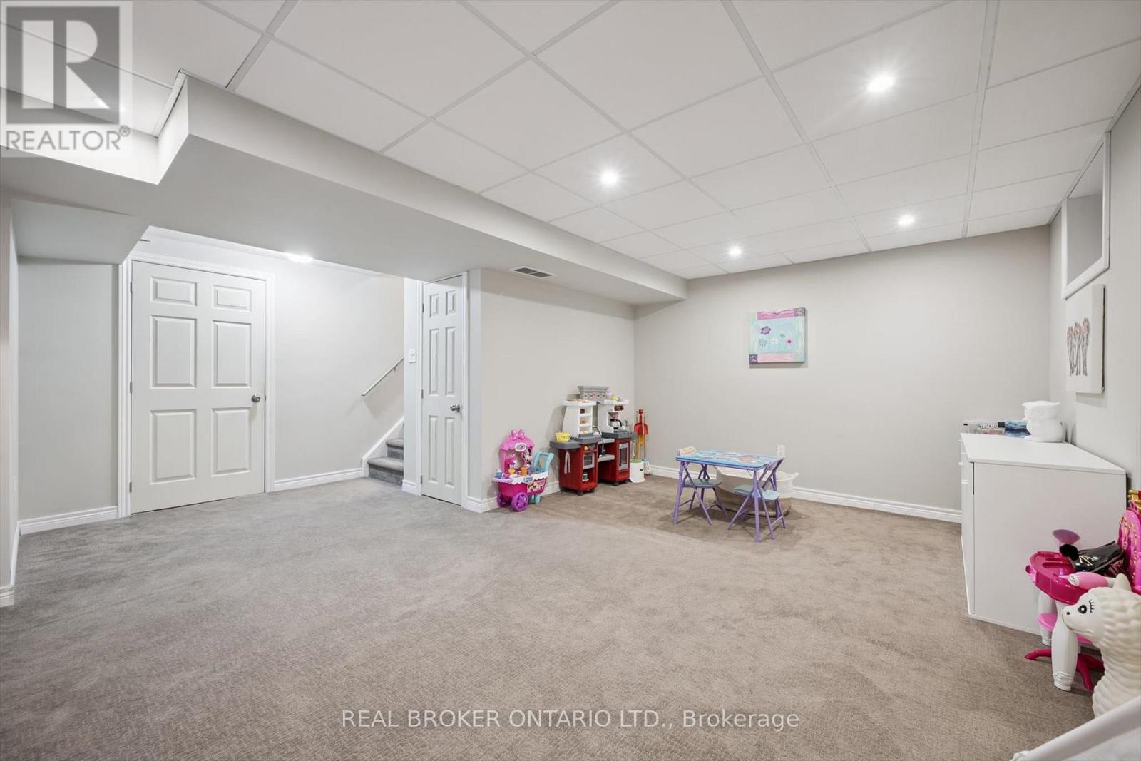 511 Dansbury Drive, Waterloo, Ontario  N2K 4K8 - Photo 28 - X13152982