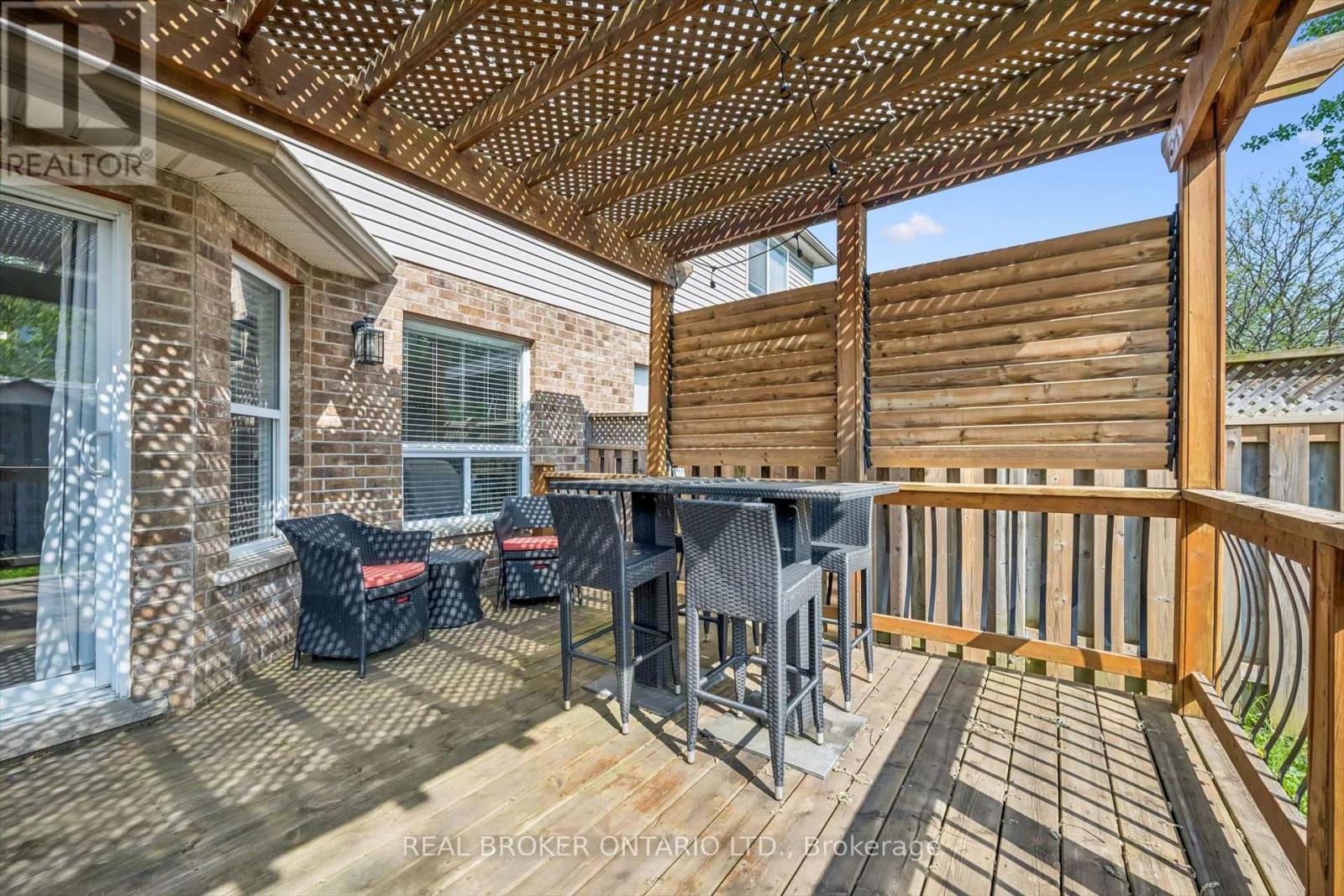 511 Dansbury Drive, Waterloo, Ontario  N2K 4K8 - Photo 31 - X13152982