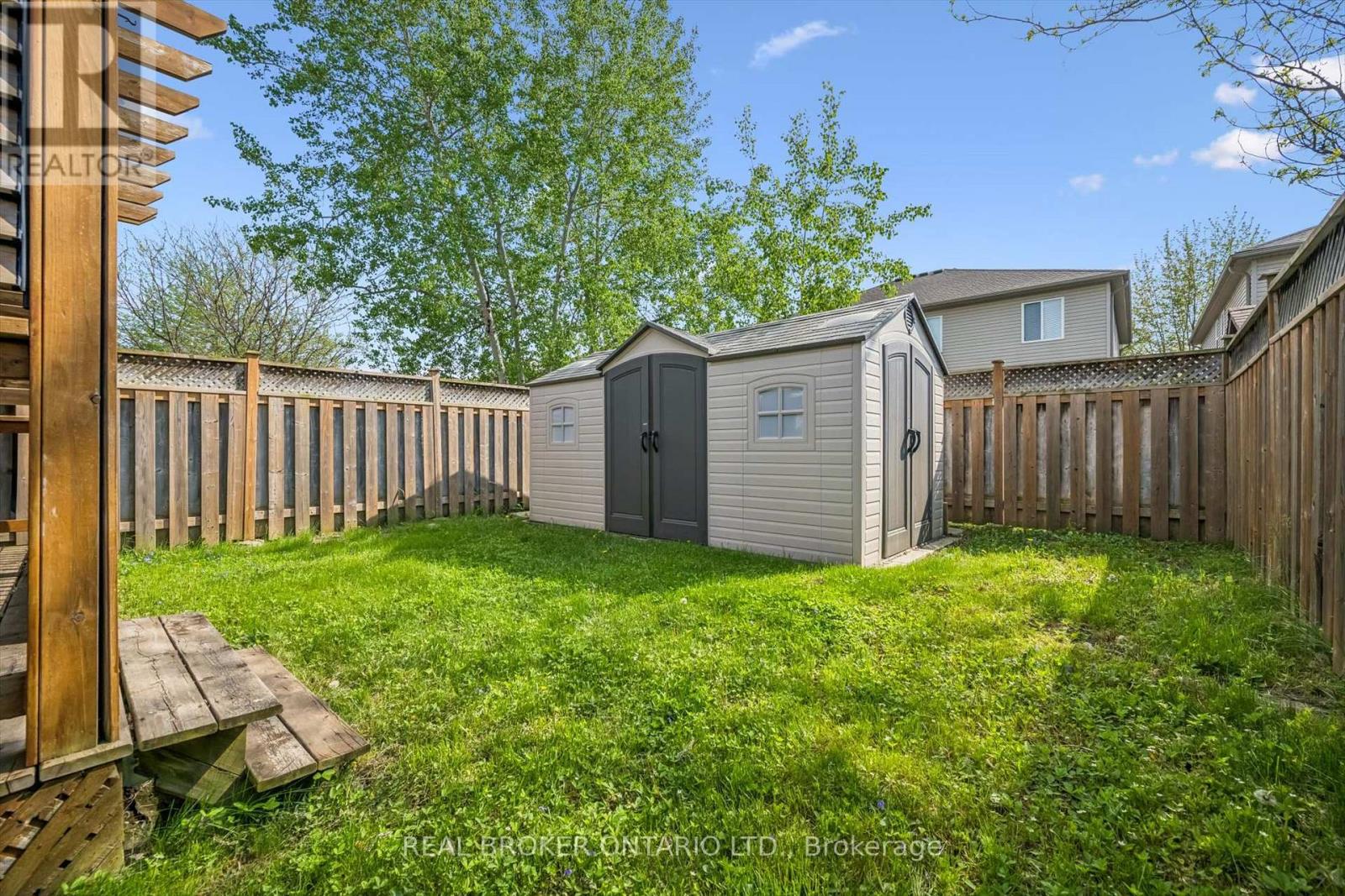 511 Dansbury Drive, Waterloo, Ontario  N2K 4K8 - Photo 34 - X13152982