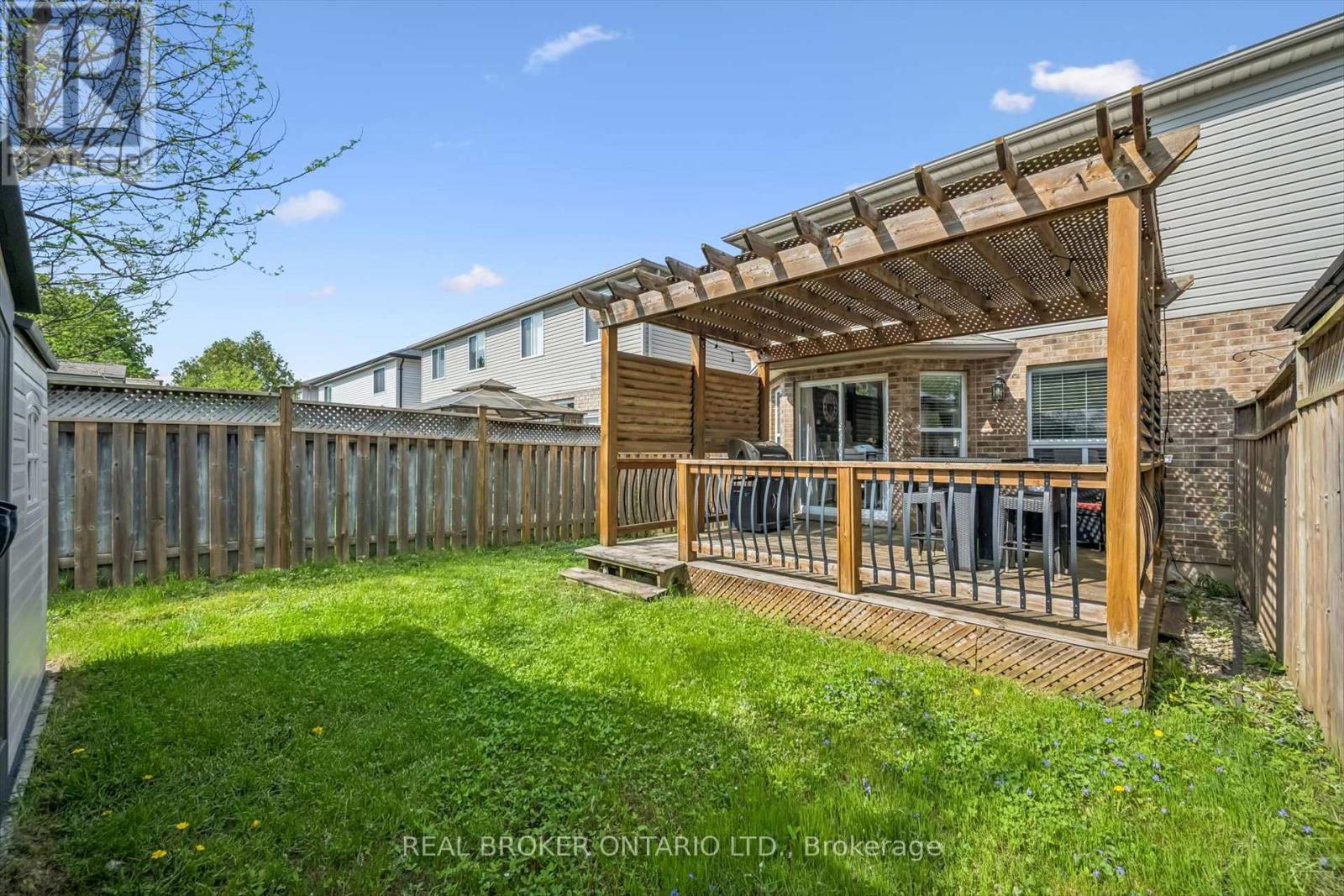 511 Dansbury Drive, Waterloo, Ontario  N2K 4K8 - Photo 35 - X13152982