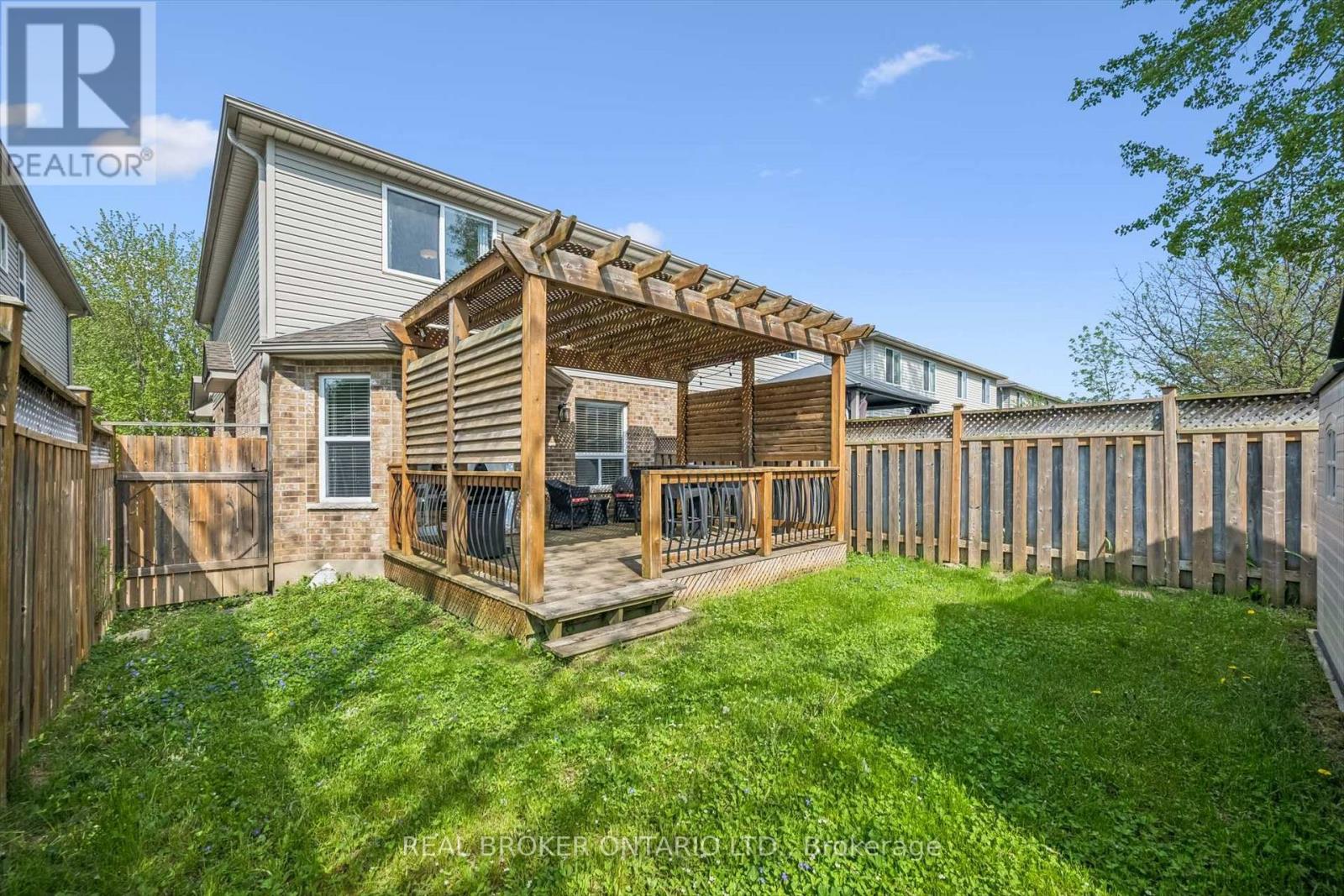 511 Dansbury Drive, Waterloo, Ontario  N2K 4K8 - Photo 36 - X13152982