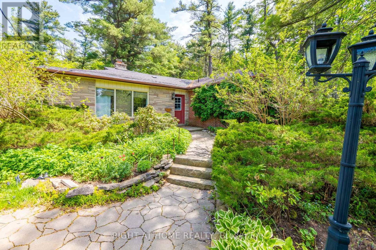 255 Shaver Road, Hamilton, Ontario  L0R 1R0 - Photo 14 - X13152992