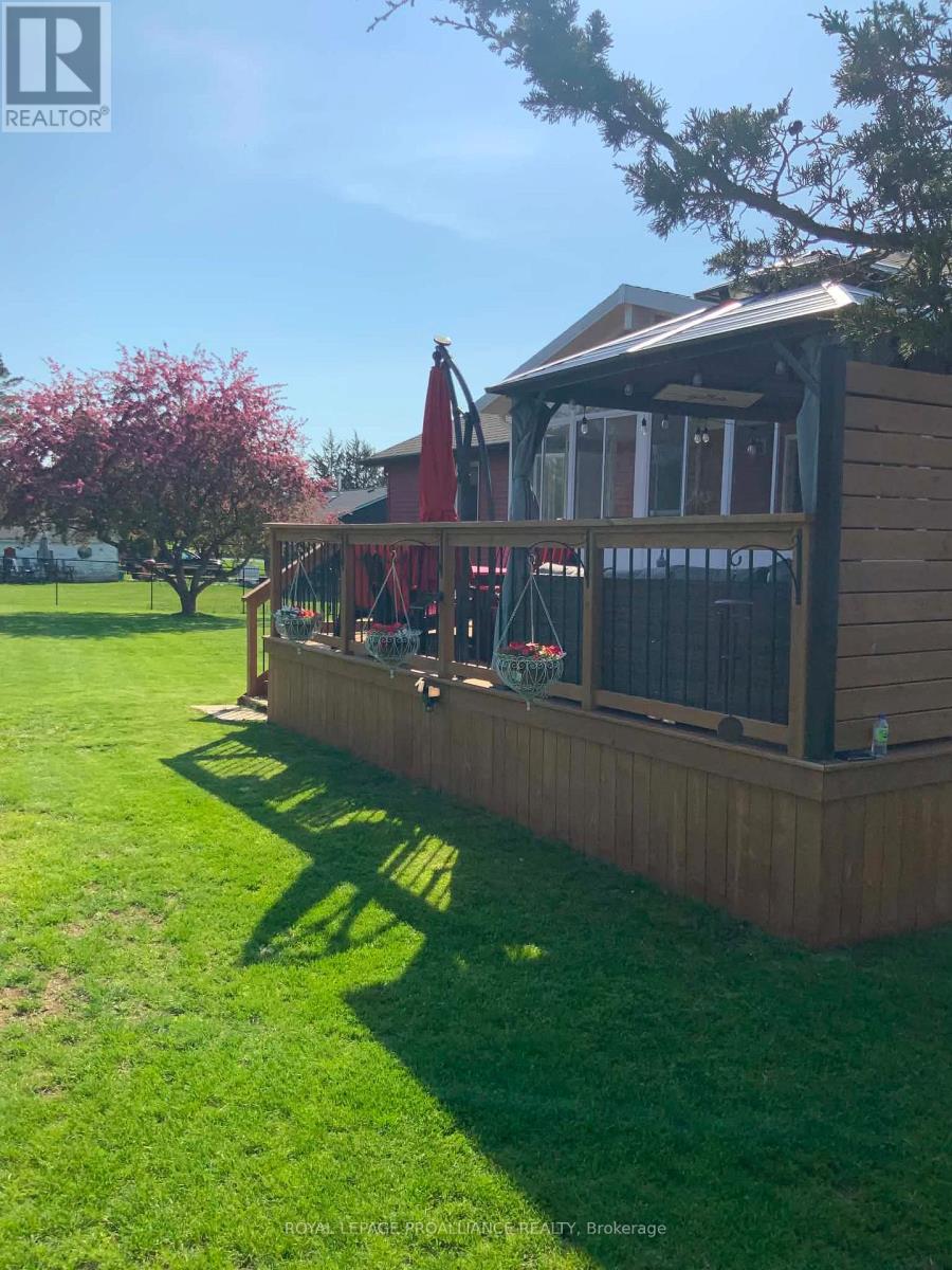 3741 County Road 3, Prince Edward County, Ontario  K0K 1L0 - Photo 49 - X12812606