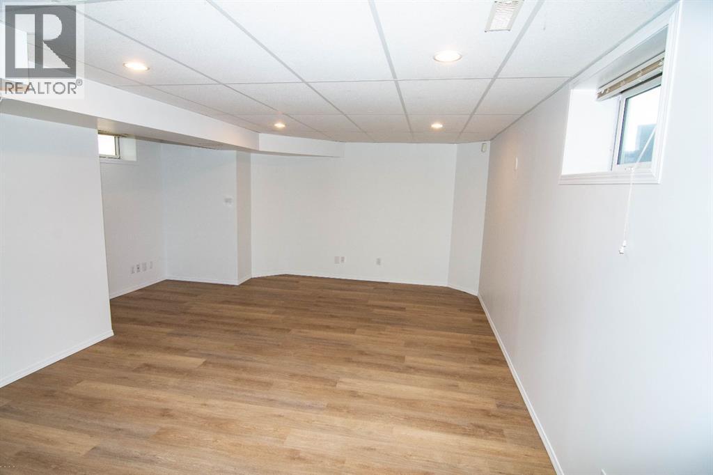 5320 Martin Crossing Drive NE, Calgary, Alberta  T3J 3T2 - Photo 15 - A2306775