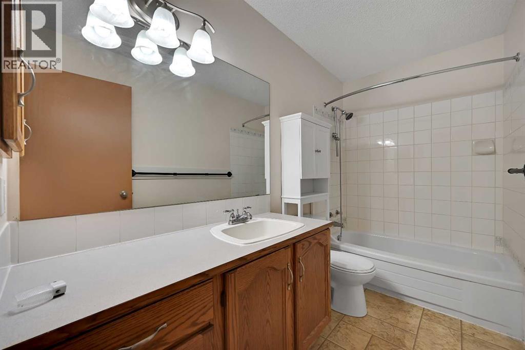 51 Covington Rise NE, Calgary, Alberta  T3K 4A9 - Photo 14 - A2312931