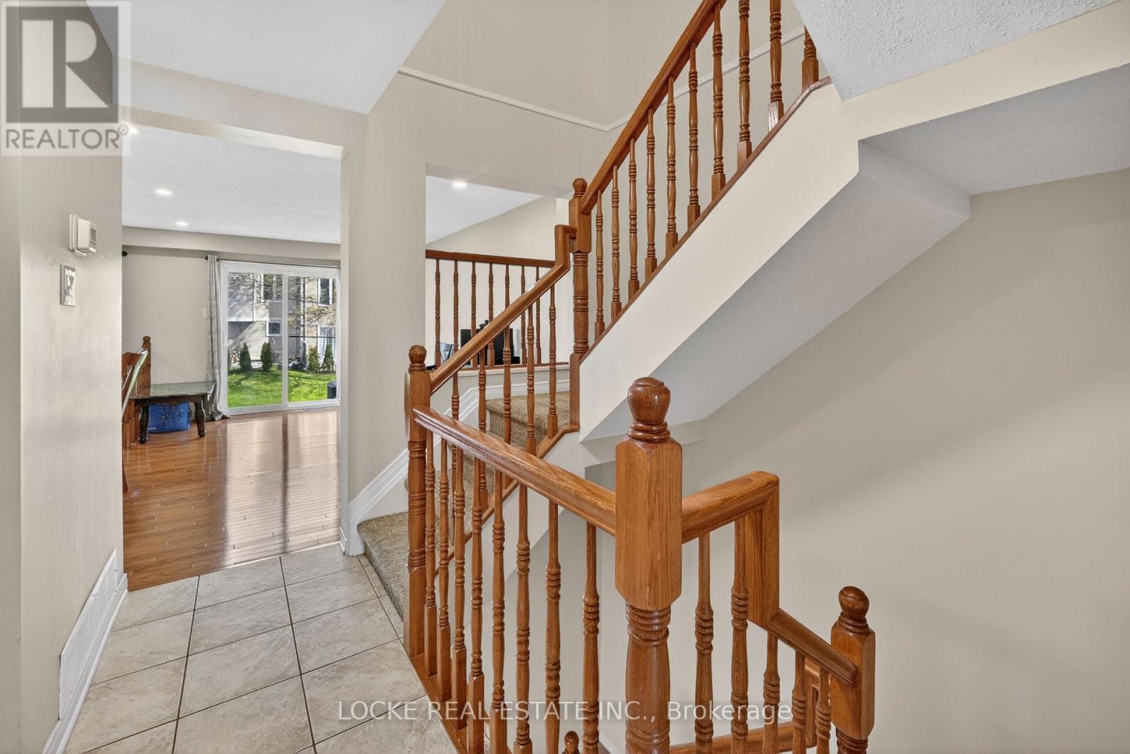 1824 Summerfields Crescent, Ottawa, Ontario  K1C 7B8 - Photo 4 - X13153004