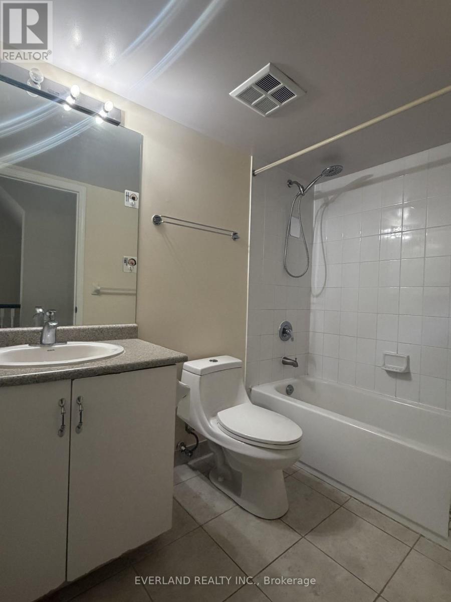 30 Faithful Way, Markham, Ontario  L3R 1A1 - Photo 6 - N13060274