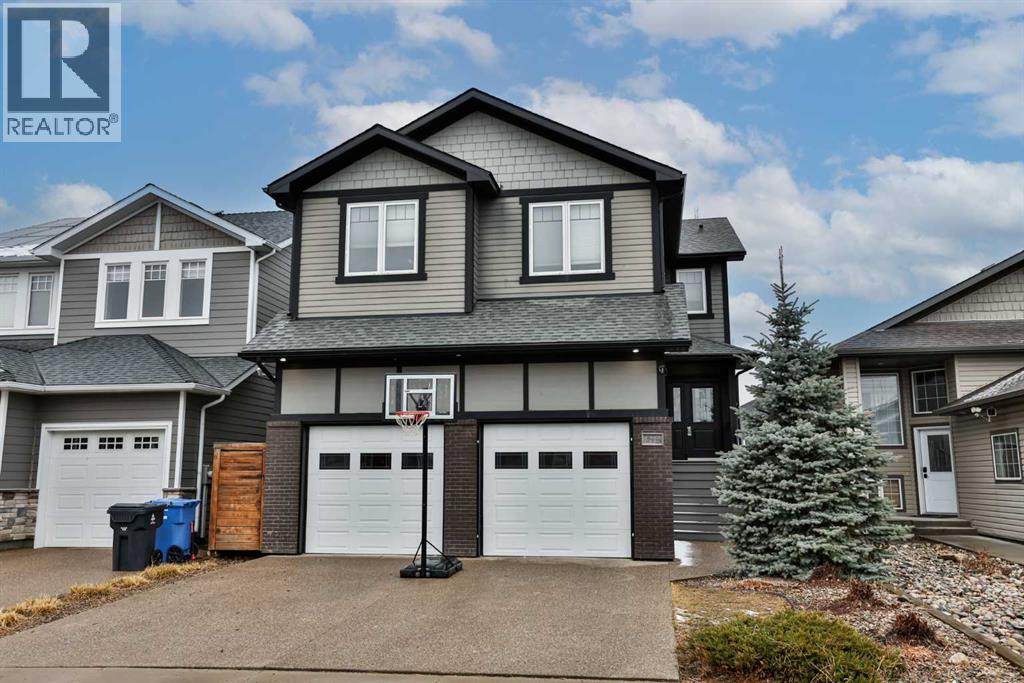 544 Sixmile Crescent S, Lethbridge, Alberta