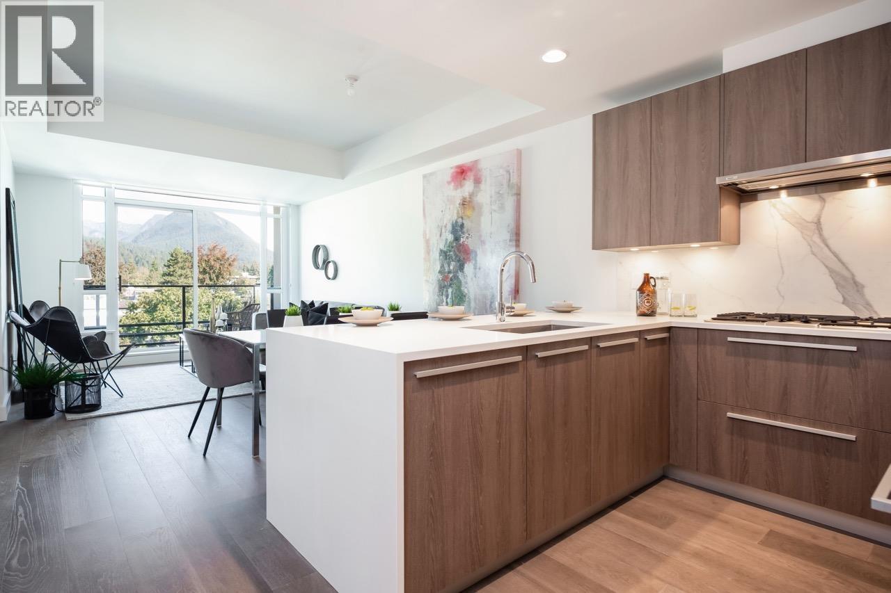 404 1295 Conifer Street, North Vancouver, British Columbia  V7J 0B4 - Photo 4 - R3113980