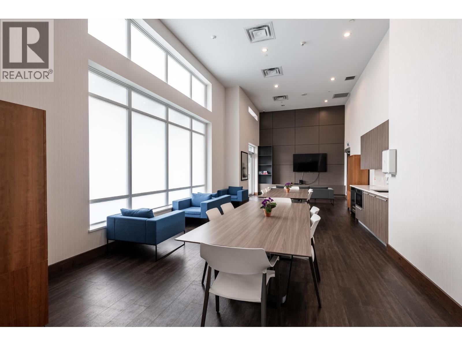 404 1295 Conifer Street, North Vancouver, British Columbia  V7J 0B4 - Photo 31 - R3113980