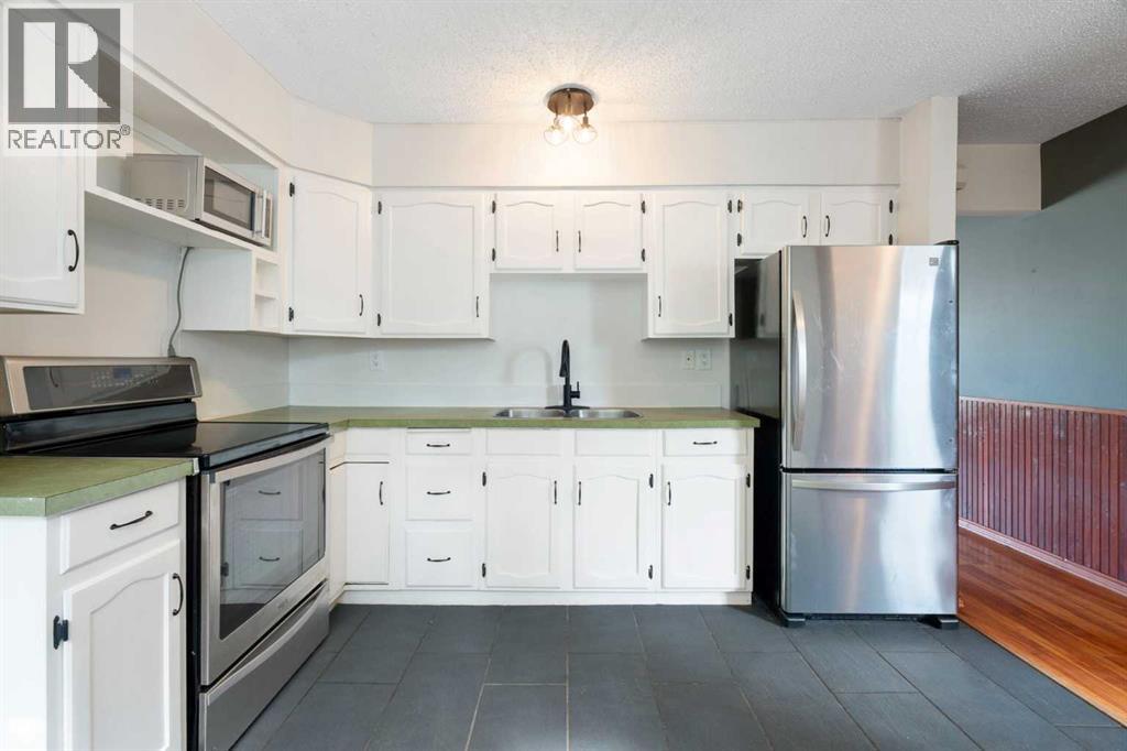 3226 Dover Crescent SE, Calgary, Alberta  T2B 1V2 - Photo 17 - A2309788