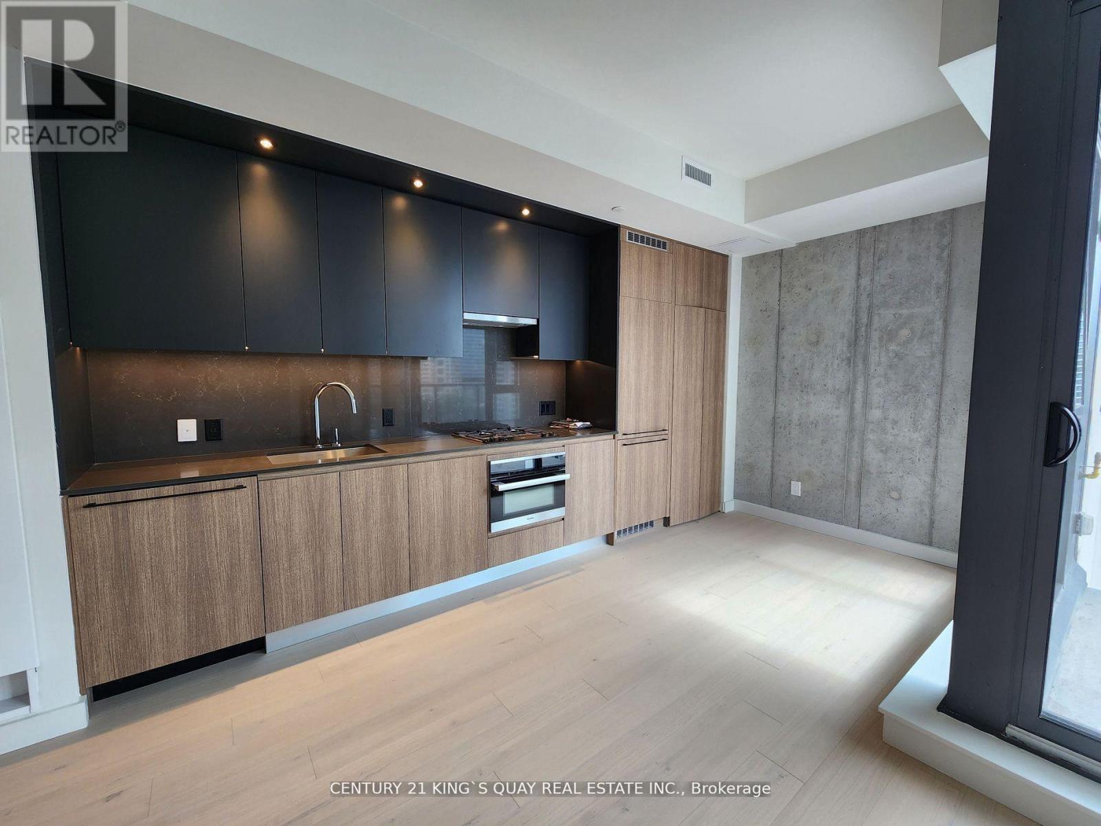 1004 - 81 Wellesley Street E, Toronto, Ontario  M4Y 0C5 - Photo 2 - C13153006