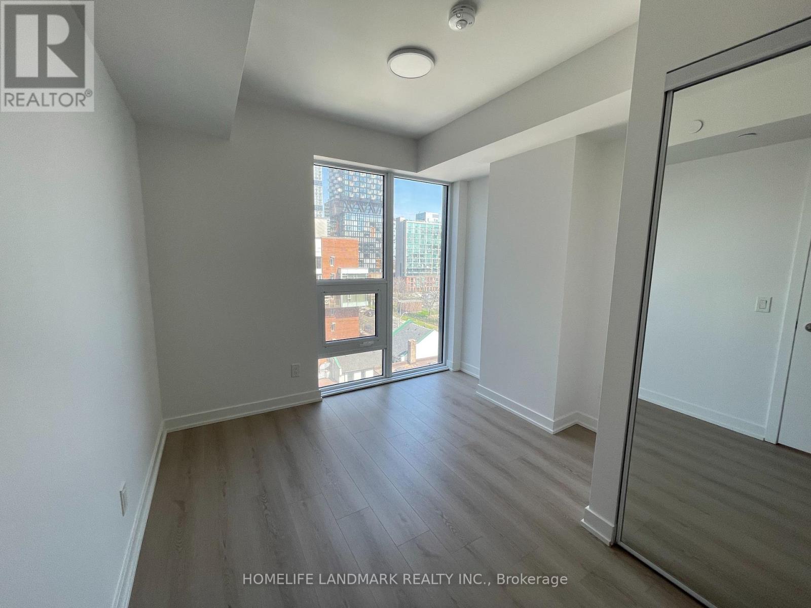 803 - 100 Queen Street E, Toronto, Ontario  M5C 0B5 - Photo 4 - C13153020