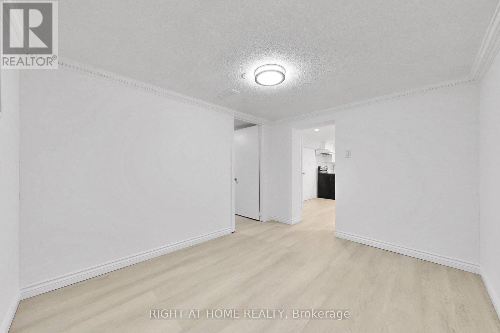 22 Lingarde Drive, Toronto, Ontario  M1R 1X6 - Photo 40 - E13153030