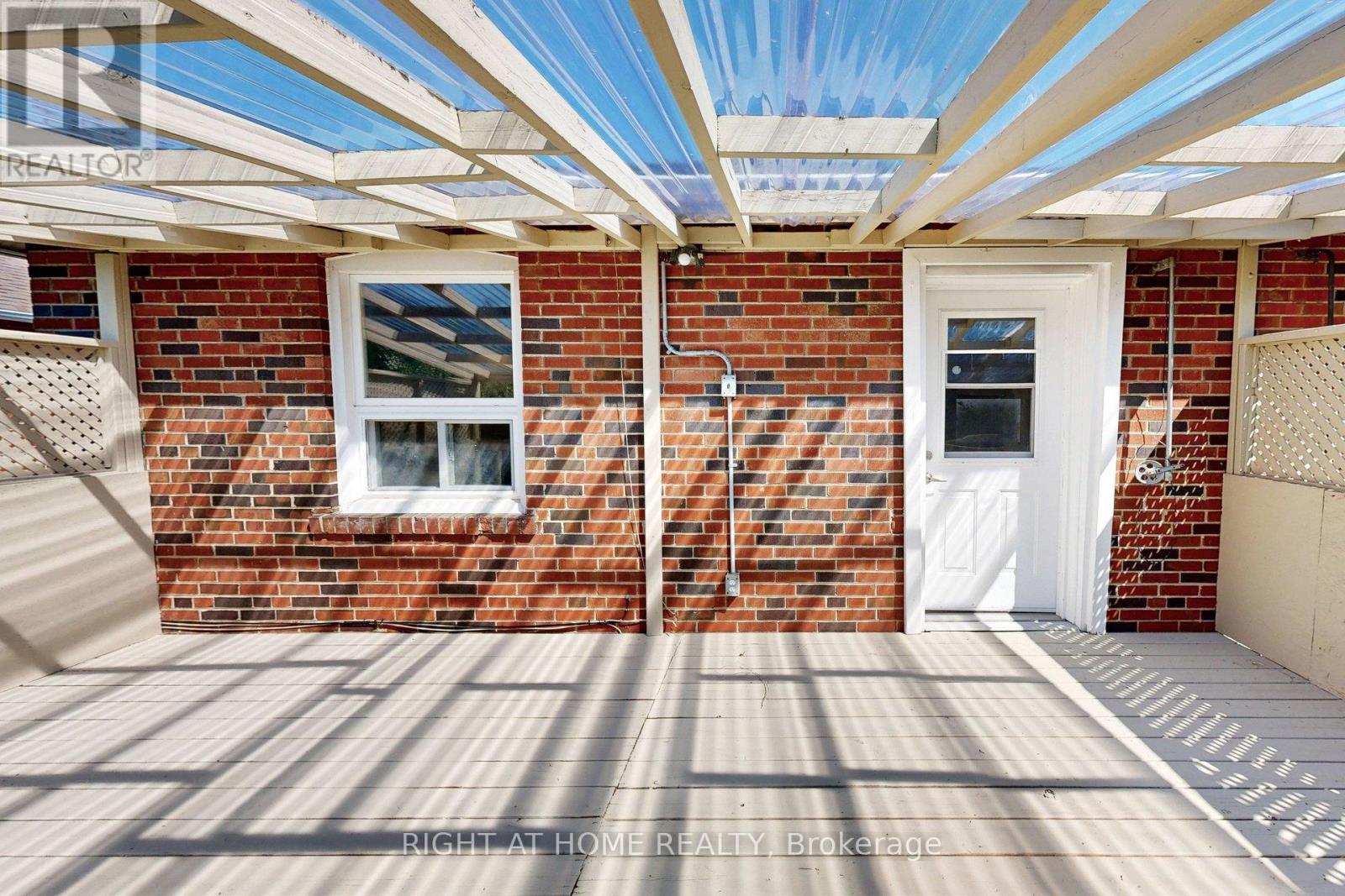22 Lingarde Drive, Toronto, Ontario  M1R 1X6 - Photo 44 - E13153030