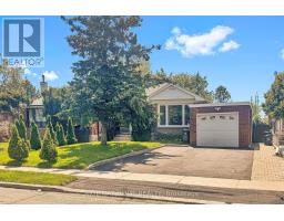 22 LINGARDE DRIVE, Toronto, Ontario