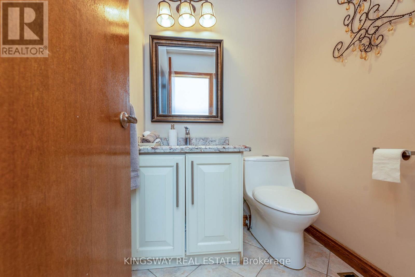 298 Forest Drive S, Vaughan, Ontario  L4L 3T5 - Photo 13 - N13146018