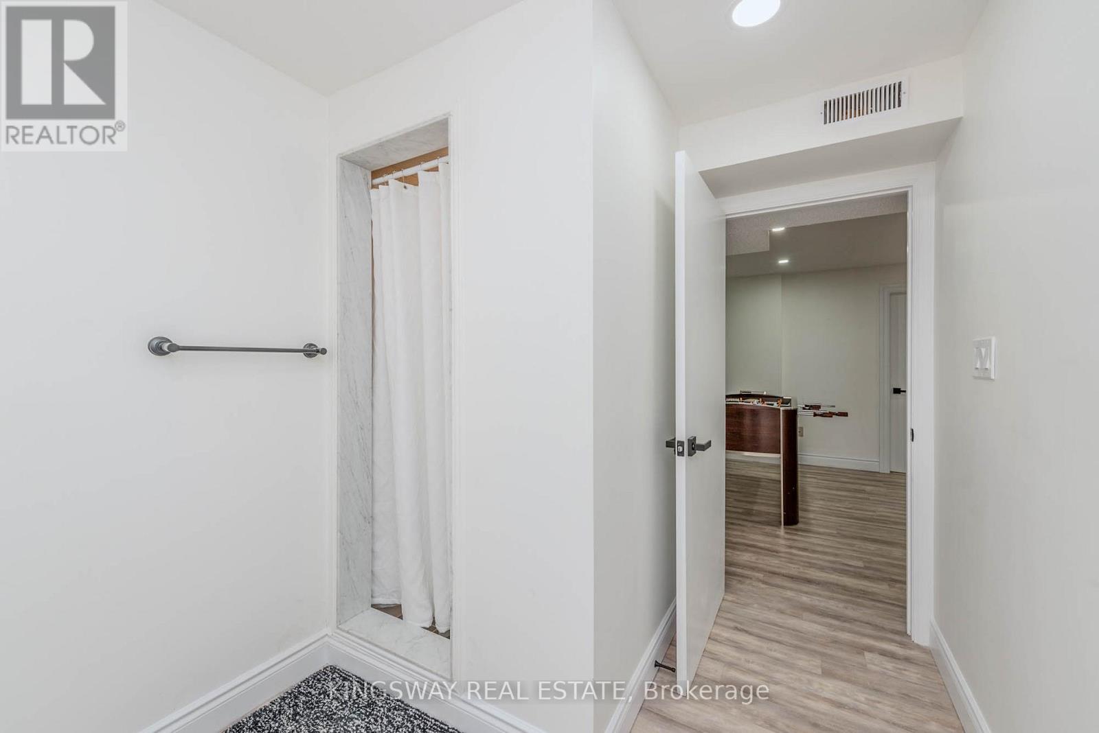 298 Forest Drive S, Vaughan, Ontario  L4L 3T5 - Photo 43 - N13146018