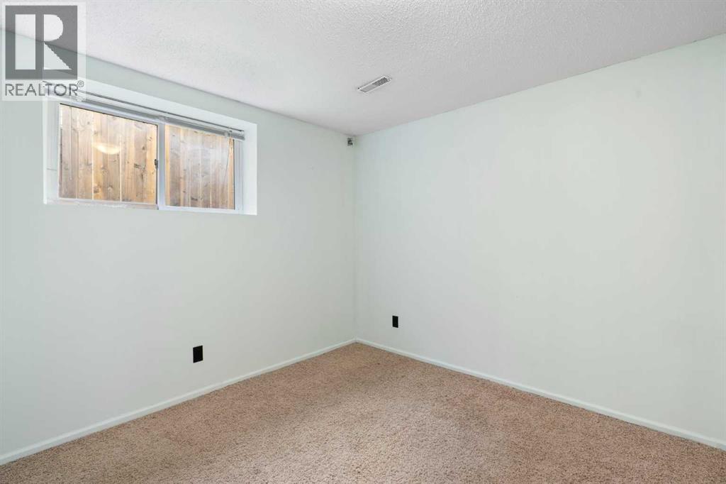 231 Hawkmere Road, Chestermere, Alberta  T1X 1T5 - Photo 42 - A2303651