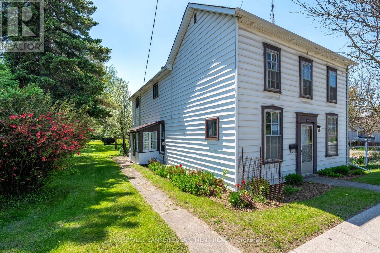76 Main Street N, Halton Hills, Ontario  L7J 1W2 - Photo 2 - W13153002