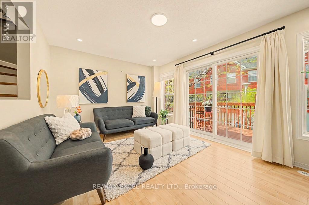 22 Exchequer Place, Toronto, Ontario  M1S 5R9 - Photo 7 - E13149806