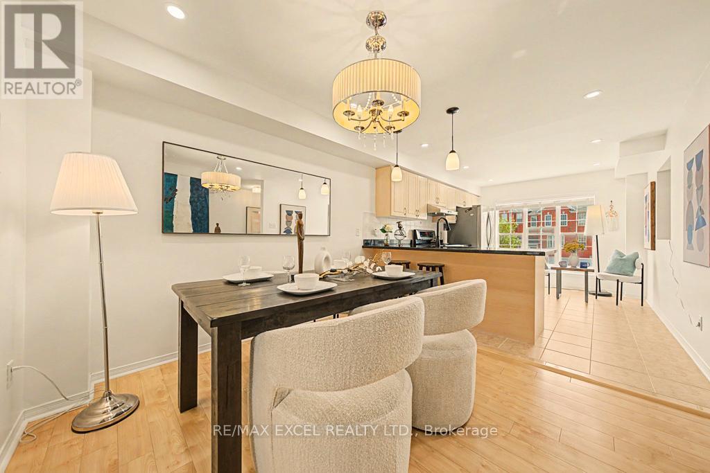 22 Exchequer Place, Toronto, Ontario  M1S 5R9 - Photo 3 - E13149806