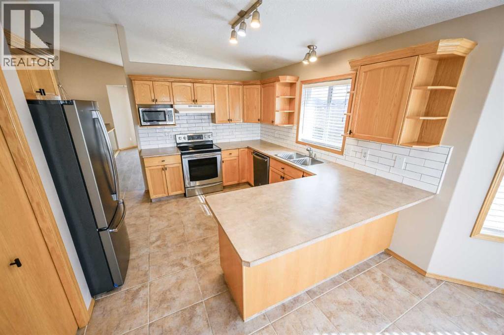 174 Crystal Heights Lane, Grande Prairie, Alberta  T8X 1R7 - Photo 12 - A2310787