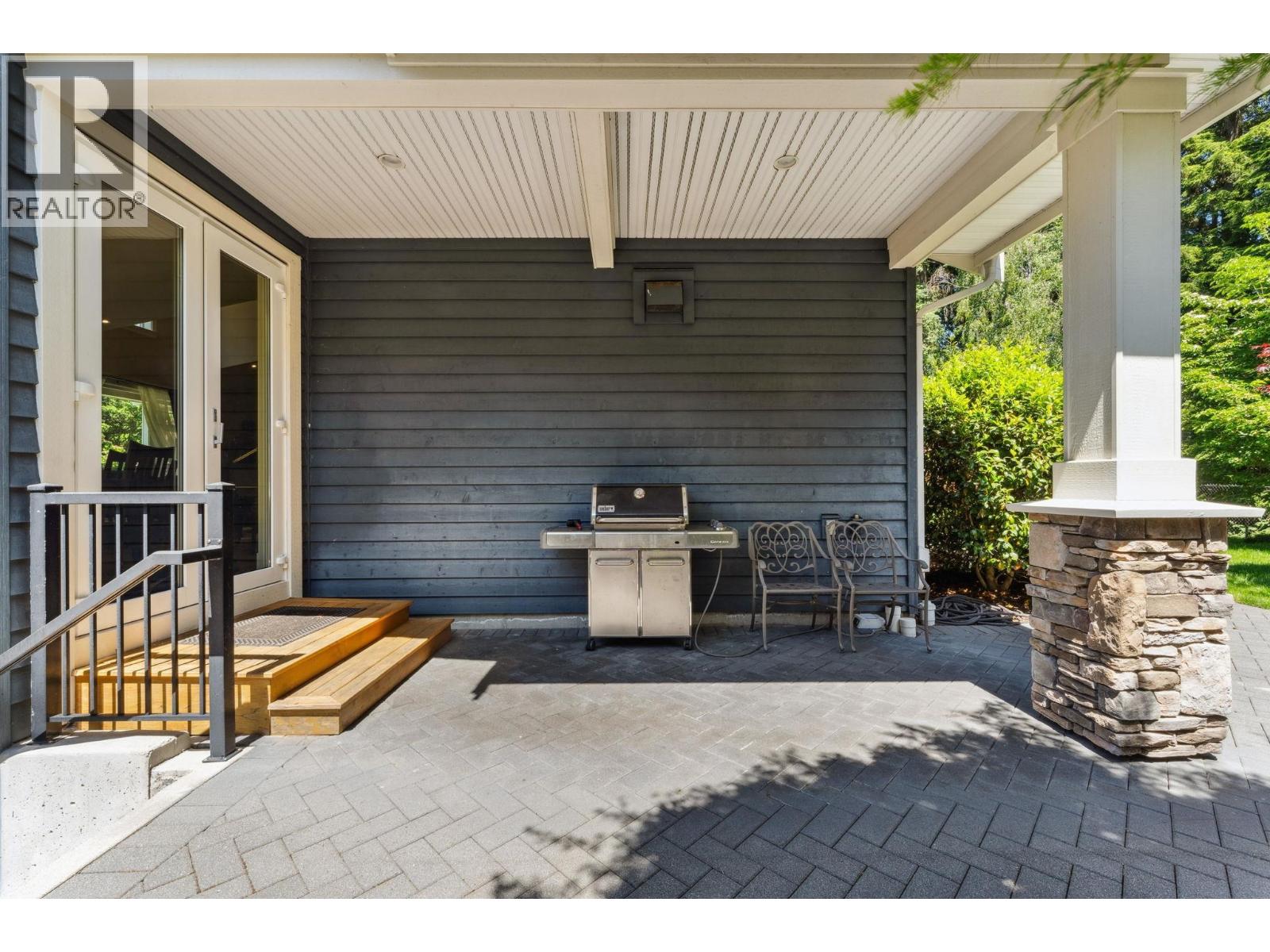 352 St. James Crescent, West Vancouver, British Columbia  V7S 1J8 - Photo 39 - R3125832