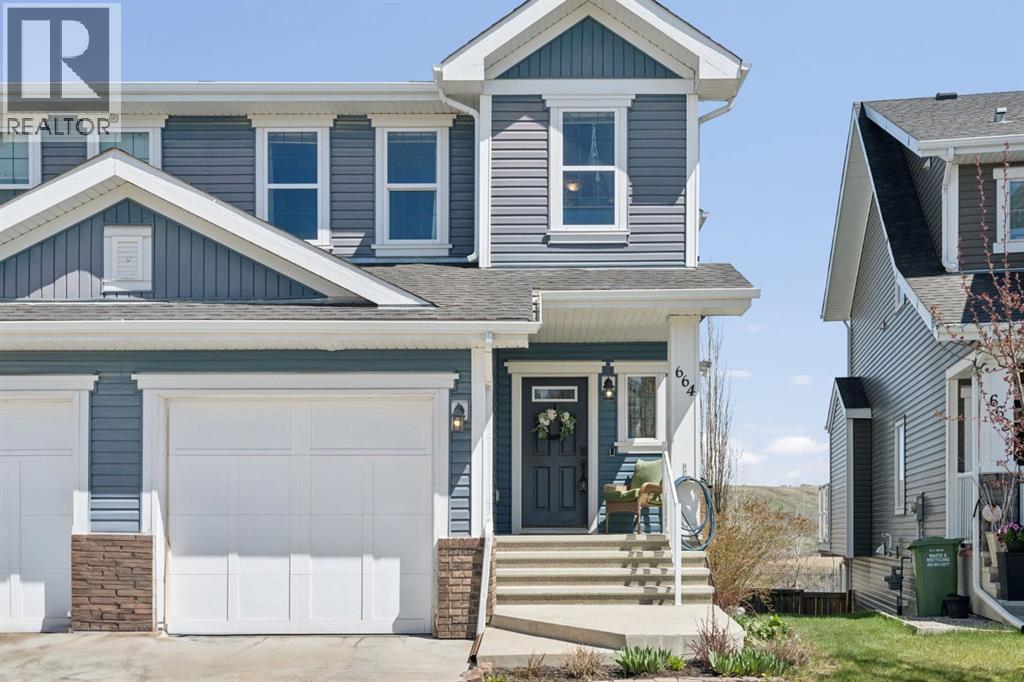 664 River Heights Crescent, Cochrane, Alberta  T4C 0R7 - Photo 1 - A2307856