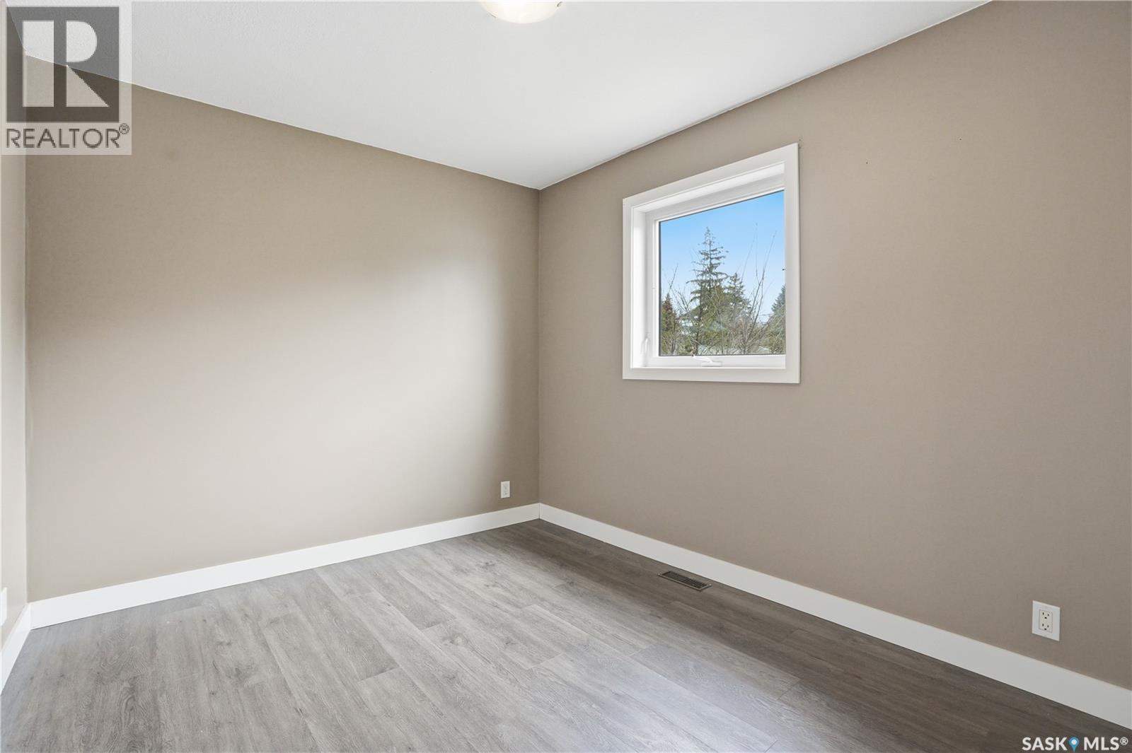 330b X Avenue S, Saskatoon, Saskatchewan  S7M 3H6 - Photo 27 - SK036605