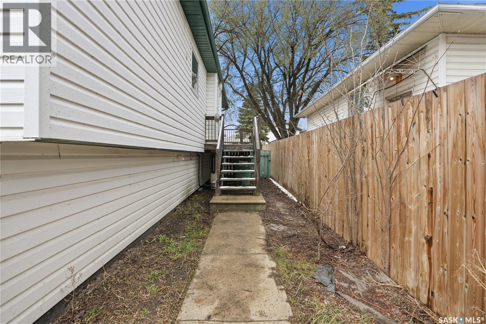 330b X Avenue S, Saskatoon, Saskatchewan  S7M 3H6 - Photo 42 - SK036605