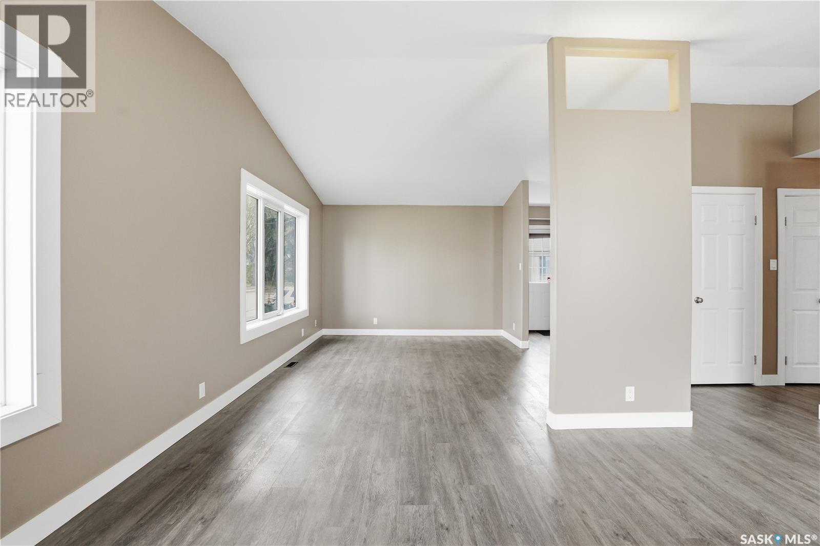330b X Avenue S, Saskatoon, Saskatchewan  S7M 3H6 - Photo 7 - SK036605