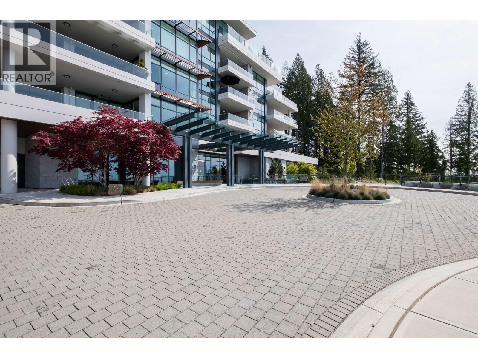 302 2958 Burfield Place, West Vancouver, British Columbia  V7S 0B2 - Photo 3 - R3126115