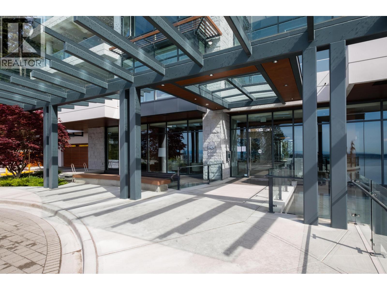 302 2958 Burfield Place, West Vancouver, British Columbia  V7S 0B2 - Photo 4 - R3126115