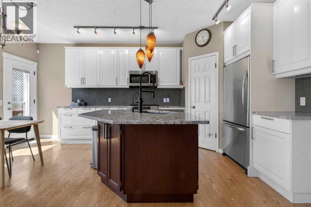 20 Riverwood Crescent SE, Calgary, Alberta  T2C 4B1 - Photo 12 - A2309939