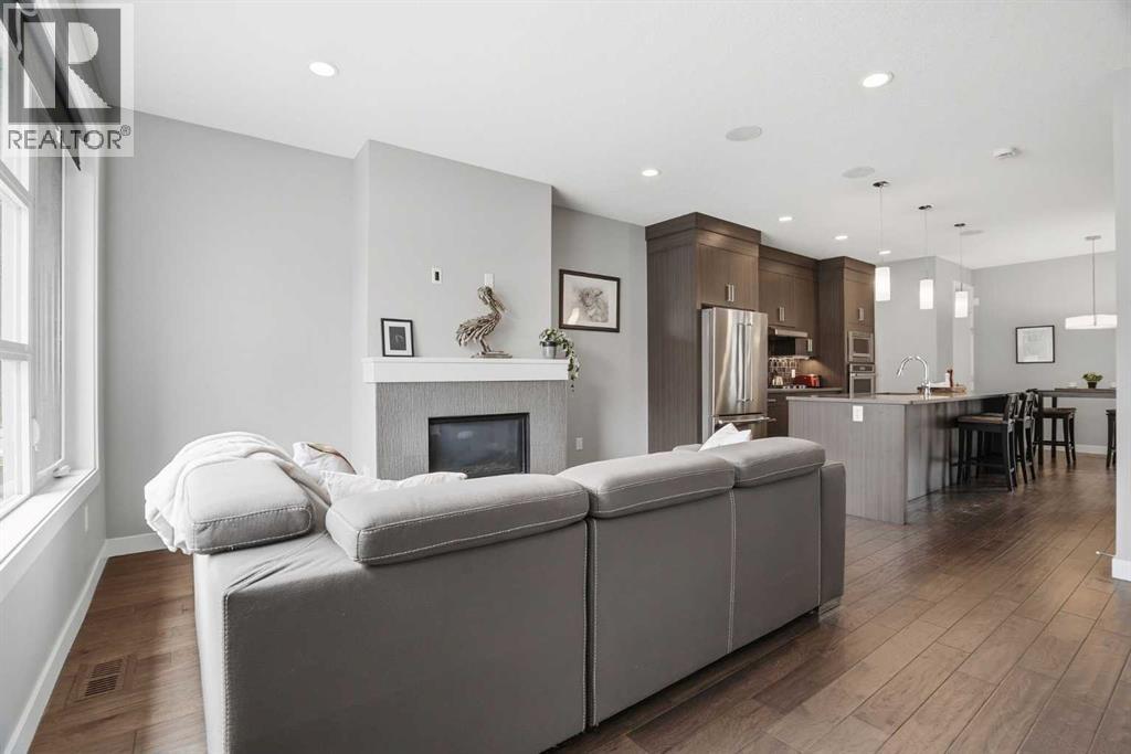 2, 308 11 Avenue NE, Calgary, Alberta  T2E 0Z1 - Photo 4 - A2308641