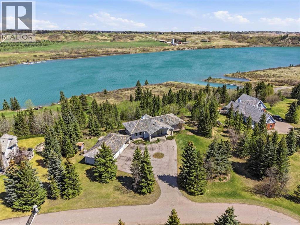 182 Emerald Bay Drive, Rural Rocky View County, Alberta  T3Z 1E2 - Photo 4 - A2311163