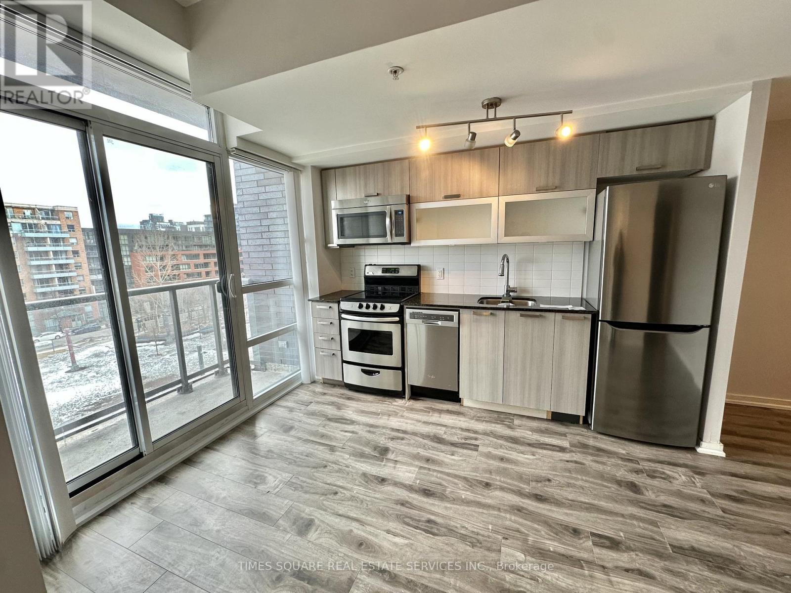 640 - 68 ABELL STREET, Toronto, Ontario