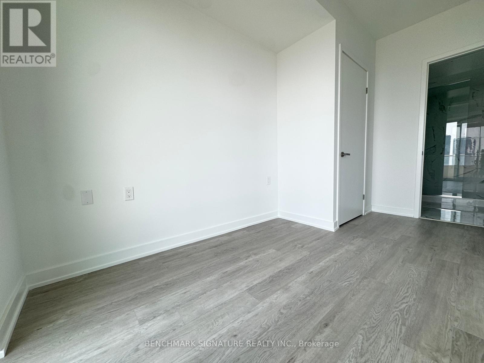4803 - 88 Queen Street E, Toronto, Ontario  M5C 0B6 - Photo 3 - C13153044