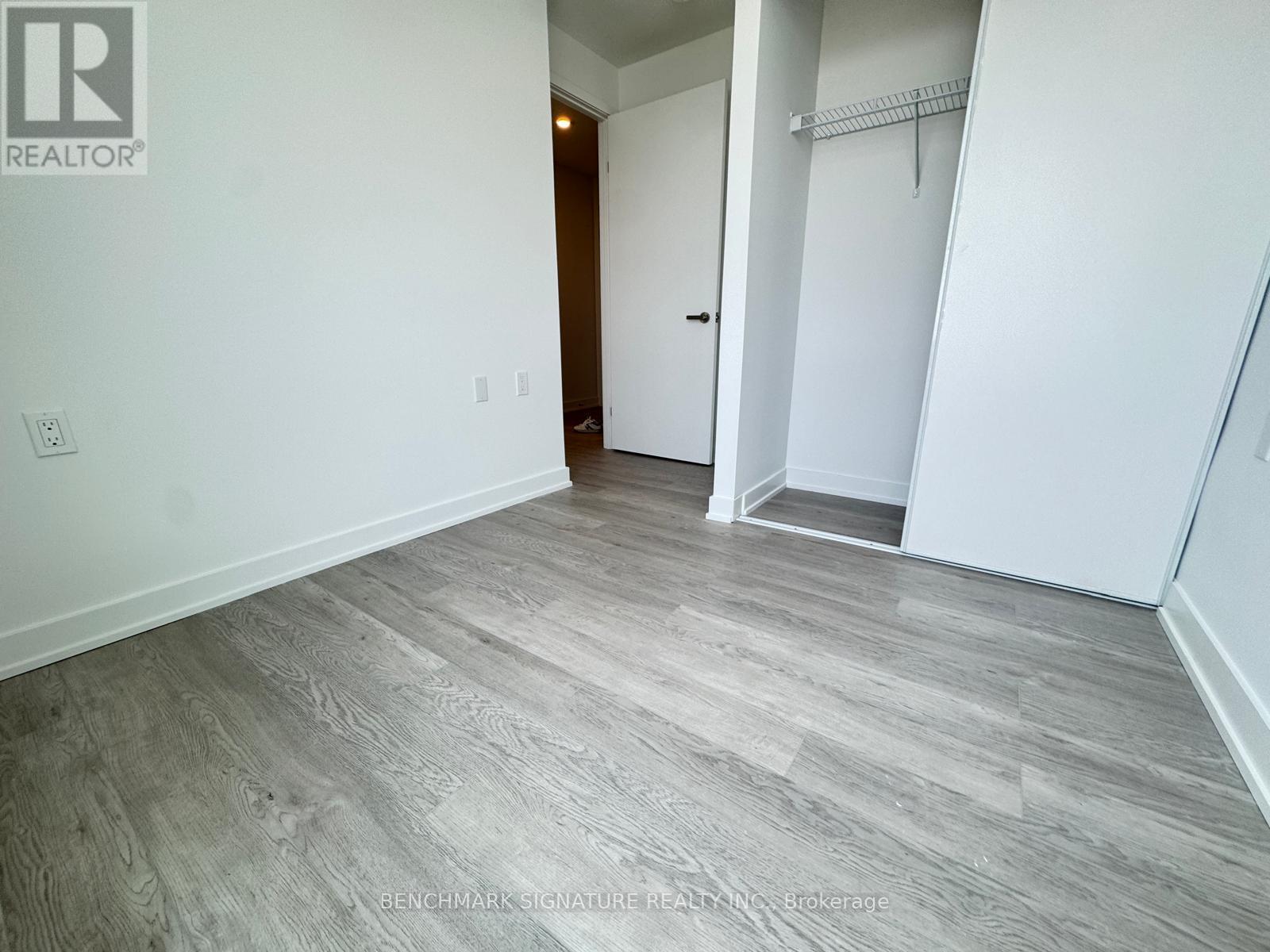4803 - 88 Queen Street E, Toronto, Ontario  M5C 0B6 - Photo 4 - C13153044