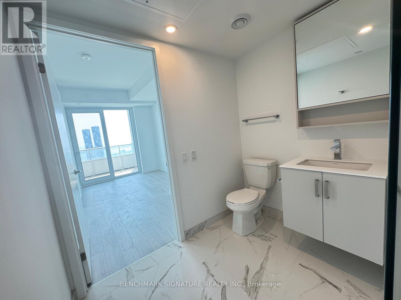 4803 - 88 Queen Street E, Toronto, Ontario  M5C 0B6 - Photo 8 - C13153044