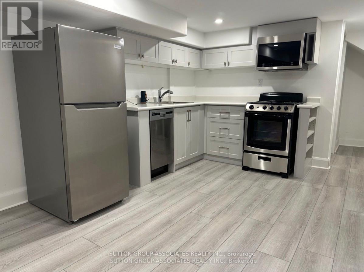 BSMT - 1208 COLLEGE STREET, Toronto, Ontario