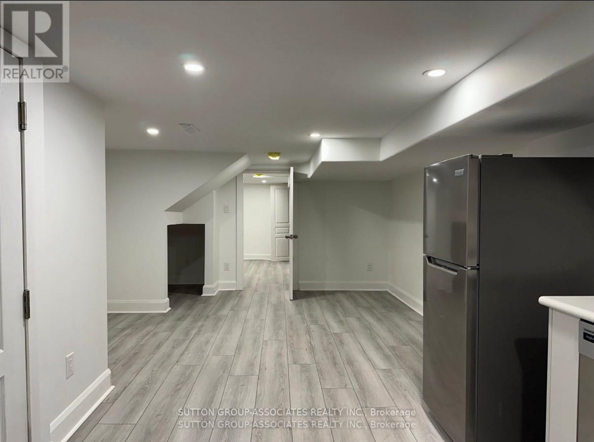 Bsmt - 1208 College Street, Toronto, Ontario  M6H 1B9 - Photo 3 - C13153054