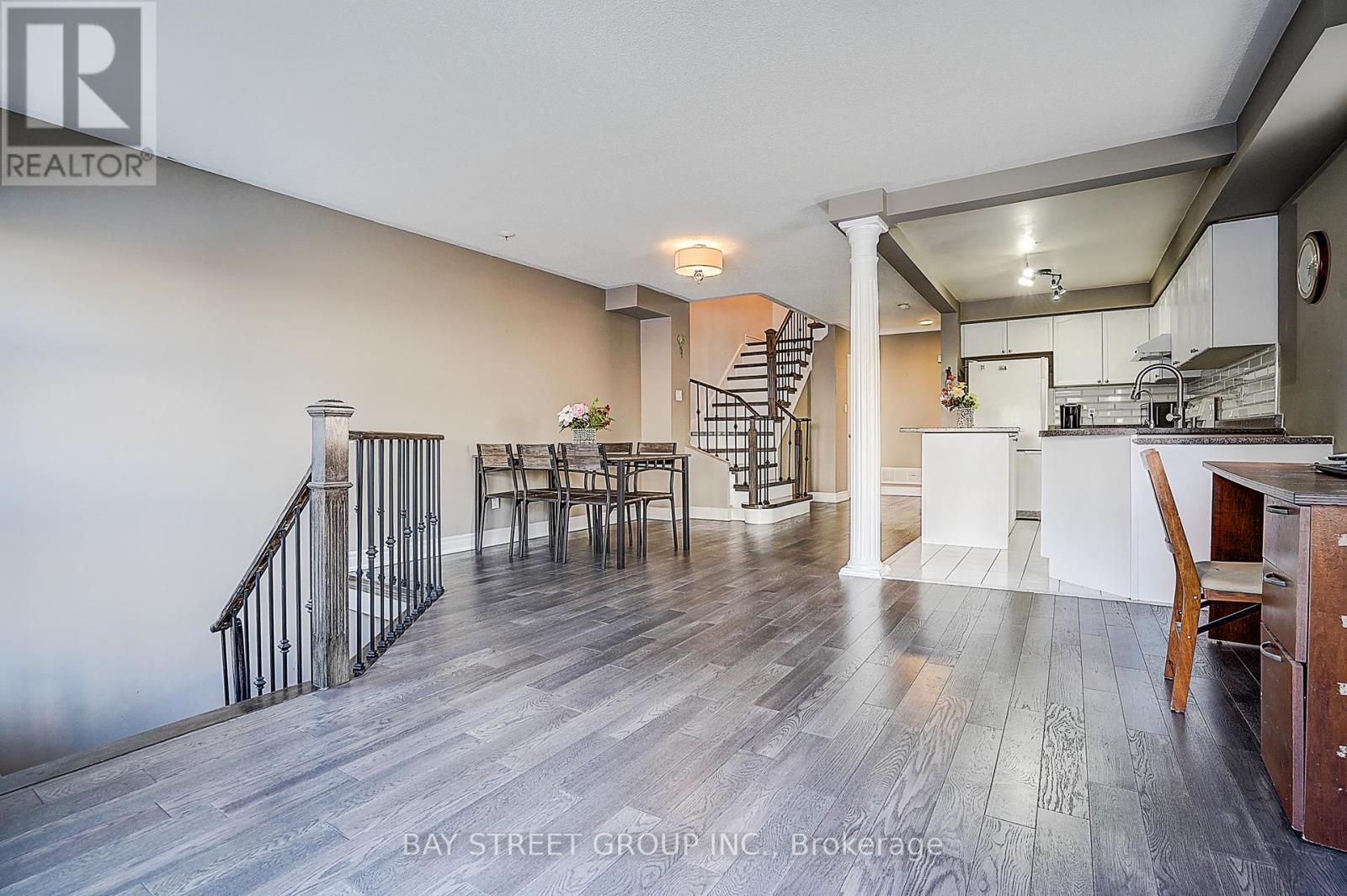68 Woodroof Crescent, Aurora, Ontario  L4G 7H4 - Photo 13 - N13153056