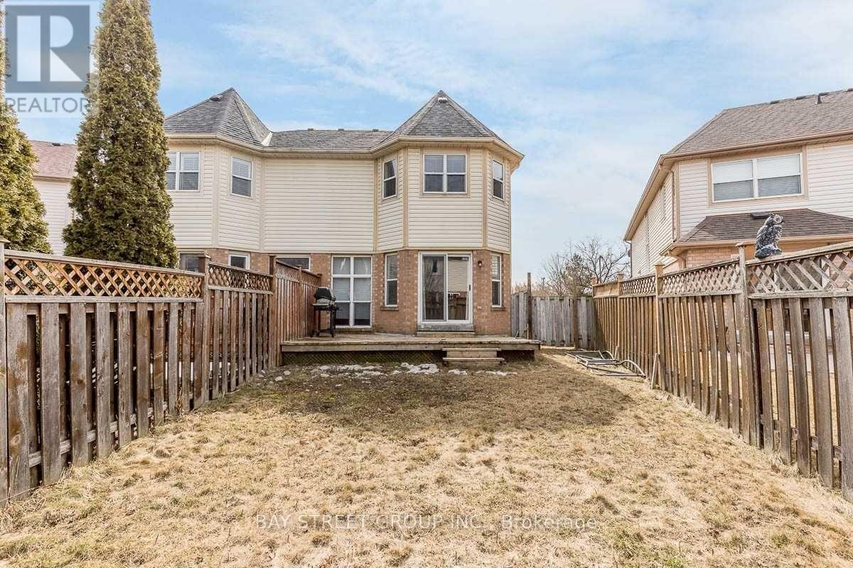 68 Woodroof Crescent, Aurora, Ontario  L4G 7H4 - Photo 35 - N13153056