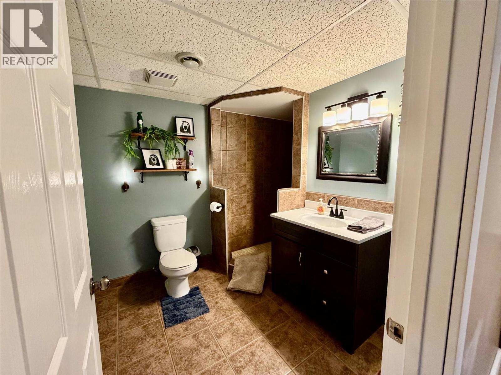 1300 93 Avenue, Dawson Creek, British Columbia  V1G 1E4 - Photo 21 - 10388195