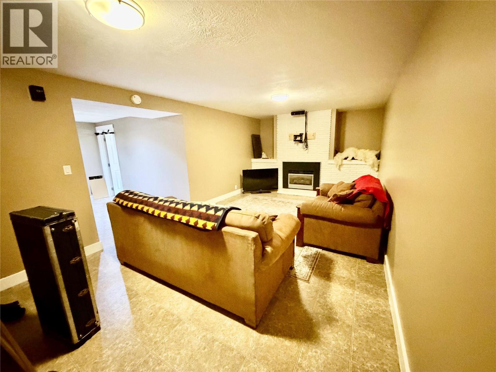 1300 93 Avenue, Dawson Creek, British Columbia  V1G 1E4 - Photo 23 - 10388195