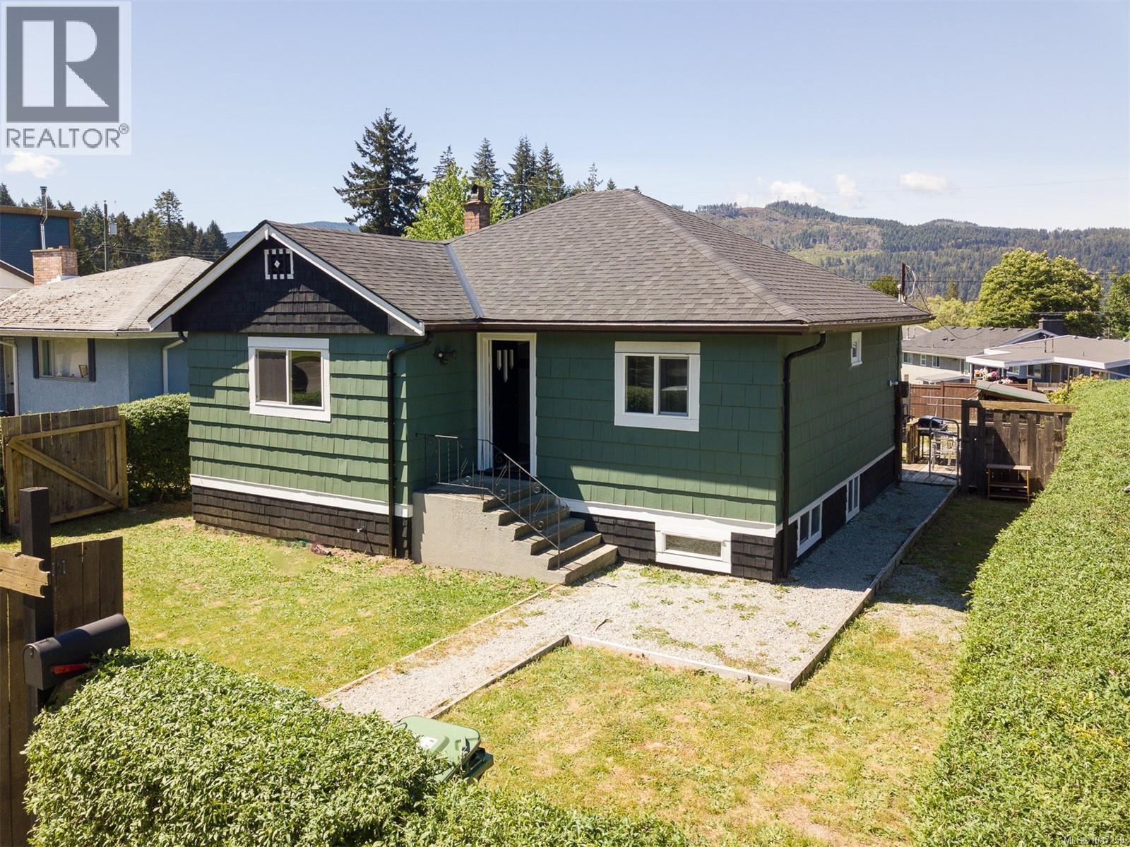 2544 8th Ave, Port Alberni, British Columbia