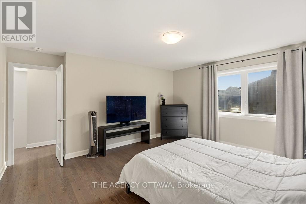336 Barrett Farm Drive, Ottawa, Ontario  K1T 0X8 - Photo 17 - X13153080
