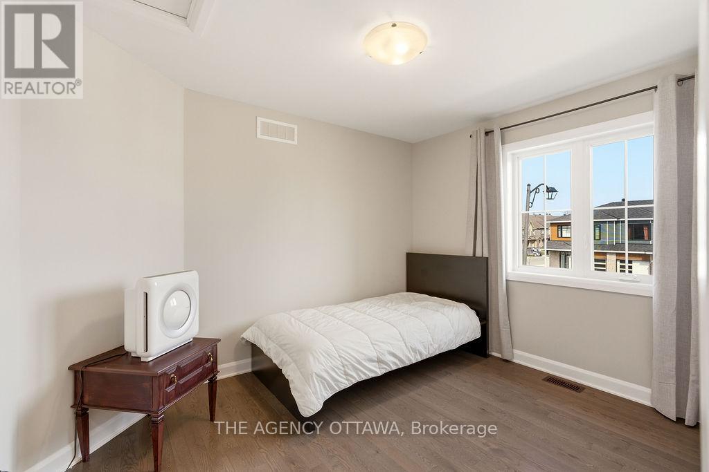 336 Barrett Farm Drive, Ottawa, Ontario  K1T 0X8 - Photo 20 - X13153080